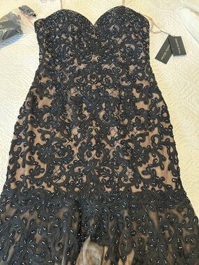 Beautiful black and beige party dress.